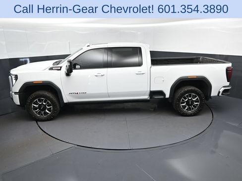 Used 2024 GMC Sierra 2500 AT4 w/ AT4 Premium Plus Package AWD/4WD image 34