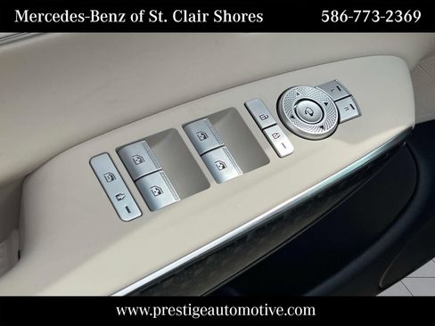 Used 2023 Genesis GV70 3.5T Sport w/ Sport Prestige Package AWD/4WD image 19