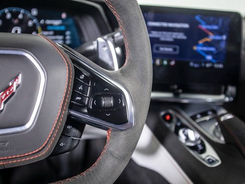 Used 2023 Chevrolet Corvette Stingray Premium Cpe w/ Z51 Performance Package image 32