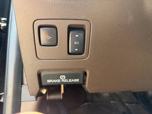 Used 2017 Ford F350 King Ranch w/ King Ranch Ultimate Package AWD/4WD image 31