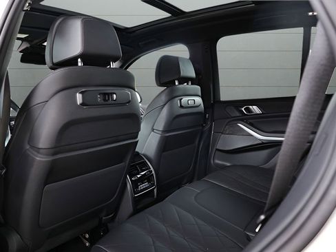 Used 2024 BMW X5 xDrive40i image 54