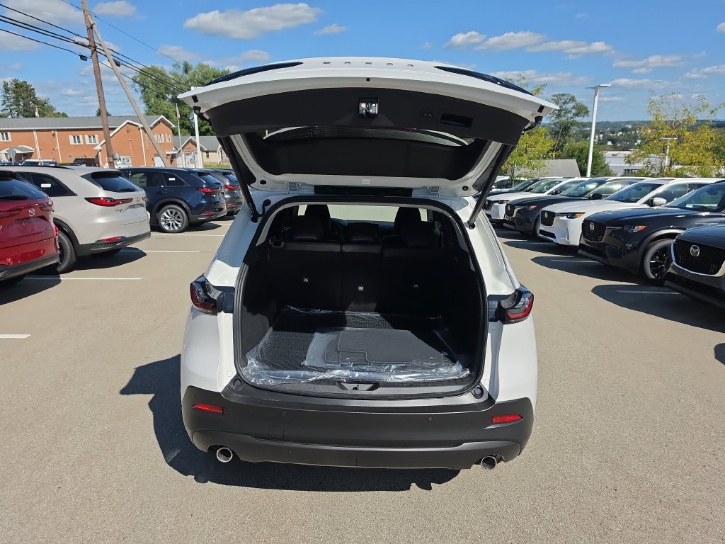 New 2026 MAZDA CX-5 Preferred AWD/4WD image 13