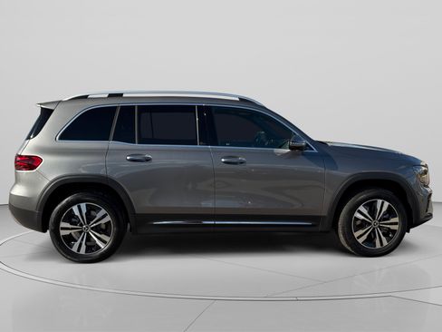 New 2026 Mercedes-Benz GLB 250 4MATIC image 6