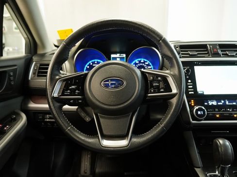 Used 2019 Subaru Outback 2.5i Limited w/ Popular Package #2 image 20