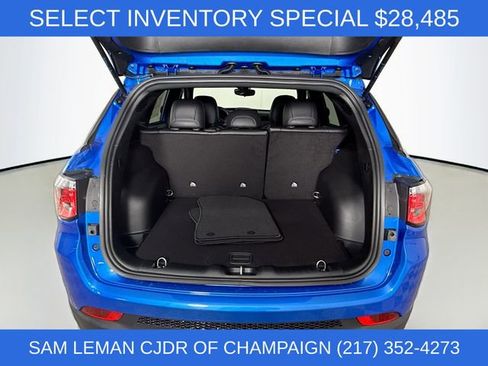 New 2026 Jeep Compass Latitude image 21