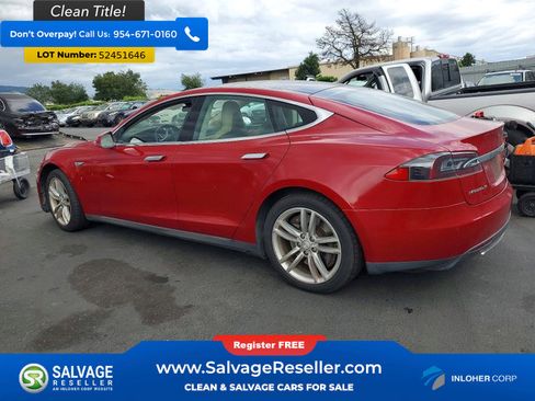 Used 2014 Tesla Model S RWD image 3