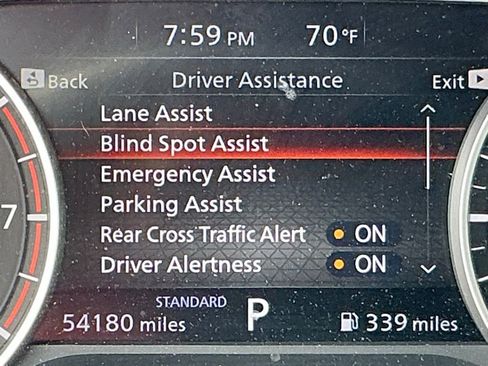 Used 2023 Nissan Rogue S FWD image 15