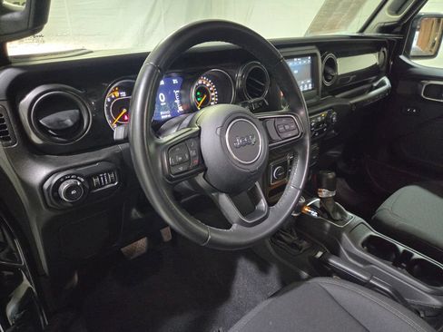 Certified 2022 Jeep Wrangler Unlimited Sport AWD/4WD image 5