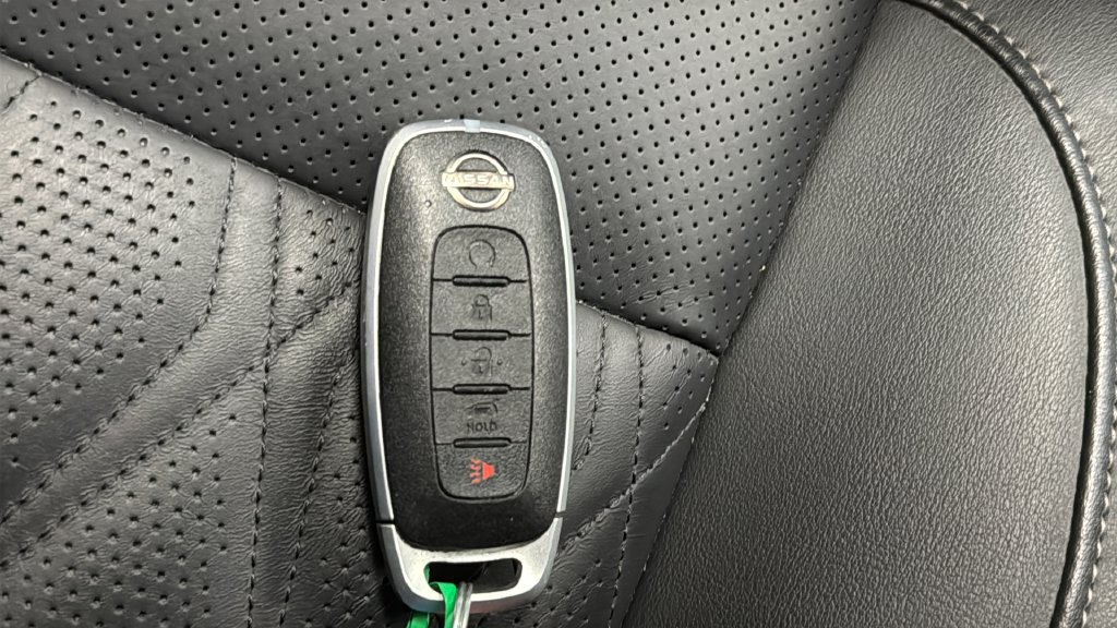 Used 2023 Nissan Rogue Platinum w/ Platinum Premium Package FWD image 40