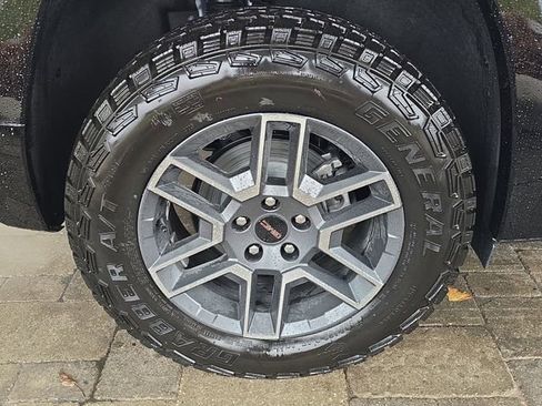 New 2026 GMC Terrain AT4 image 30