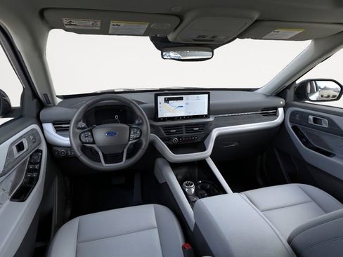 New 2026 Ford Explorer Platinum AWD/4WD image 9
