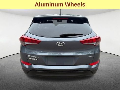 Used 2018 Hyundai Tucson SE AWD/4WD image 11
