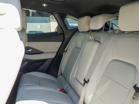 Used 2018 Jaguar E-PACE R-Dynamic HSE image 22