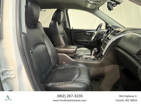 Used 2011 Chevrolet Traverse LT w/ Personal Connectivity Package image 13