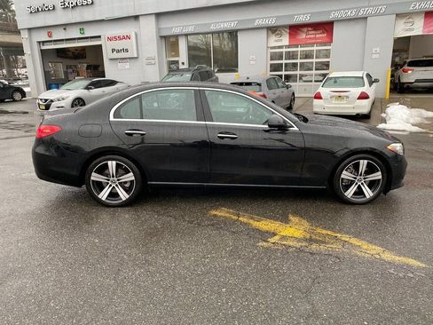 Used 2025 Mercedes-Benz C 300 4MATIC Sedan image 2