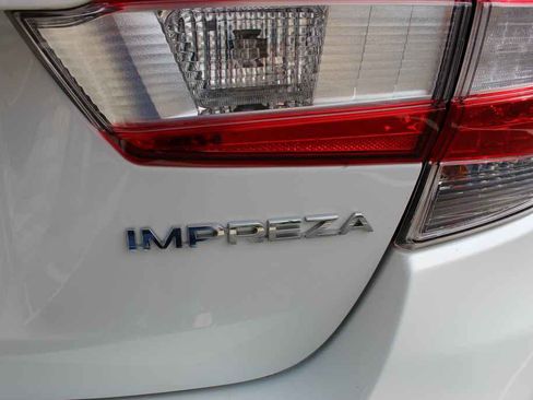 Used 2021 Subaru Impreza 2.0i image 9