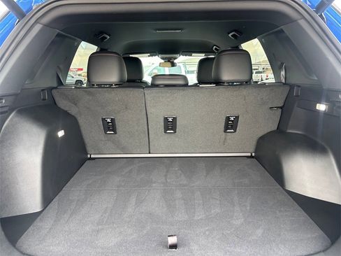 Used 2026 Chevrolet Equinox ACTIV w/ Convenience Package III image 31