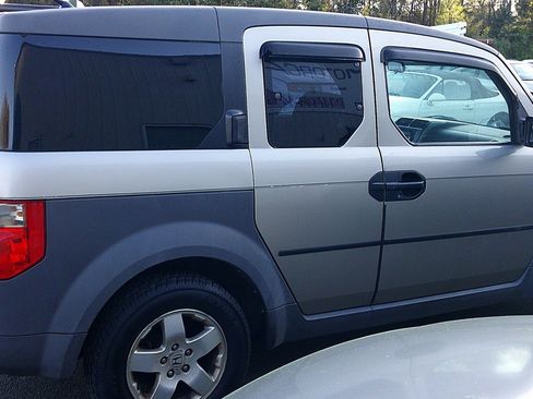 Used 2004 Honda Element EX image 5