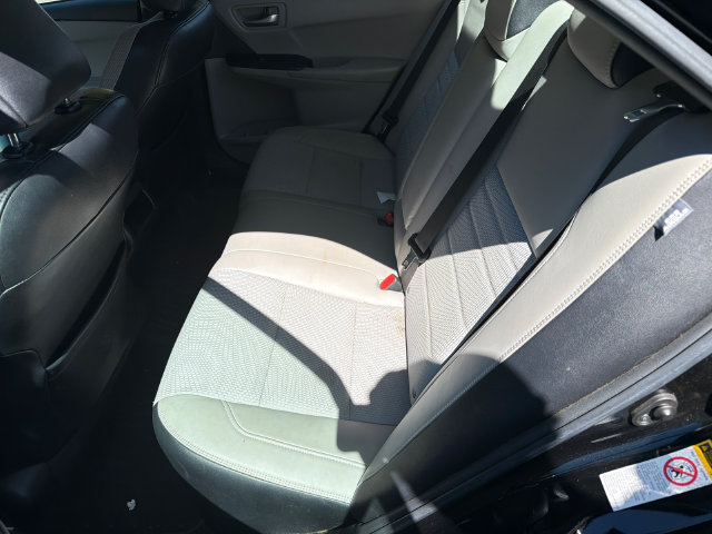 Used 2016 Toyota Camry SE FWD image 7