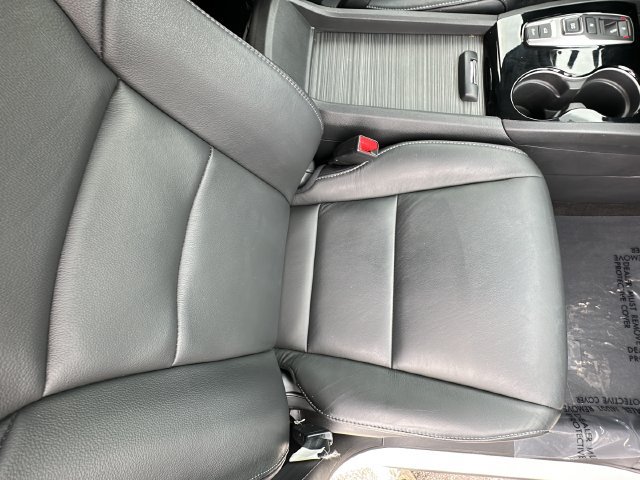 Used 2019 Honda Pilot Touring image 28