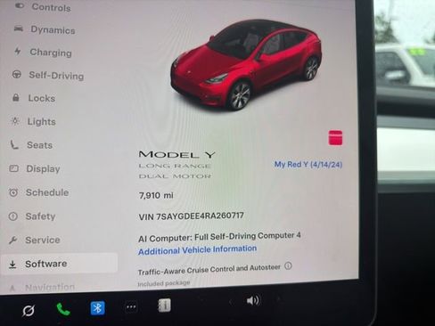 Used 2024 Tesla Model Y Long Range AWD/4WD image 6