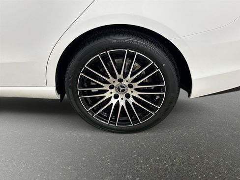 Used 2026 Mercedes-Benz C 300 4MATIC Sedan image 41