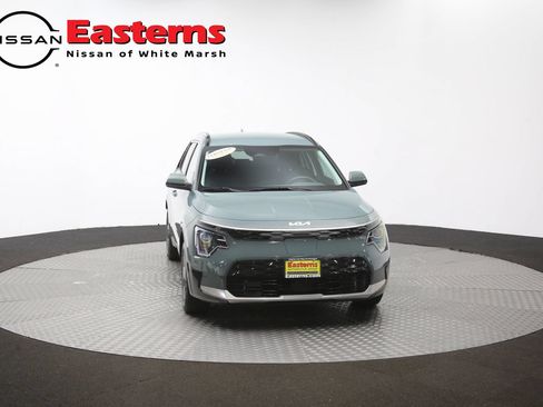 Used 2023 Kia Niro Wind w/ Wind Preserve Package FWD image 50
