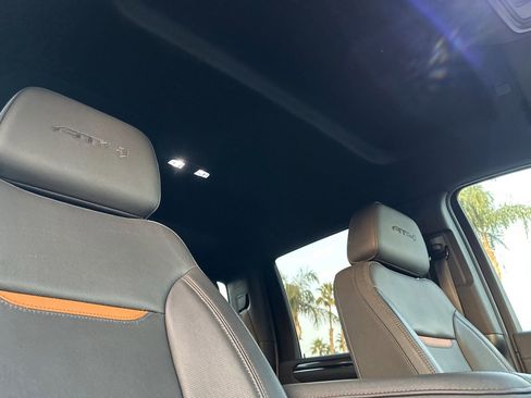 Certified 2024 GMC Sierra 2500 AT4 w/ AT4 Preferred Package image 17