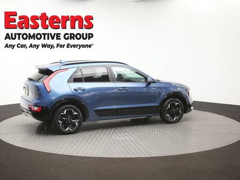 Used 2023 Kia Niro Wind w/ Wind Preserve Package FWD image 42