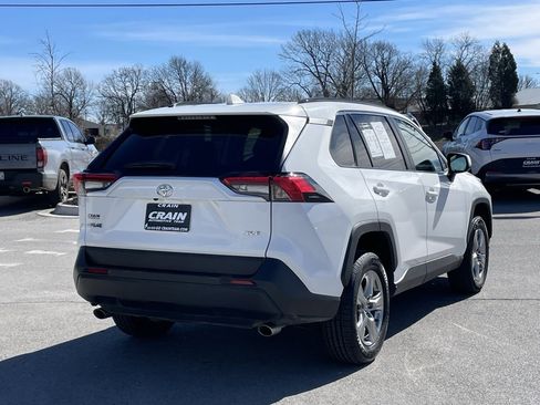 Used 2024 Toyota RAV4 XLE image 7