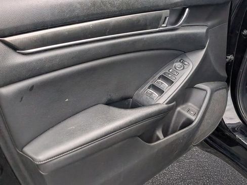 Used 2020 Honda Accord Sport image 14
