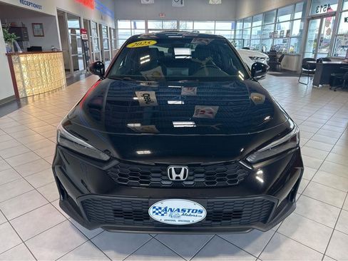 Used 2025 Honda Civic Sport image 2