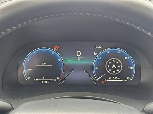 Used 2025 Toyota Highlander Platinum image 23