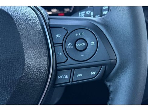 New 2026 Toyota Corolla Cross XLE image 27