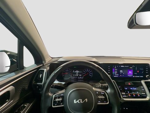 Used 2023 Kia Sorento S w/ Panoramic Sunroof Package FWD image 7