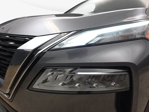 Used 2021 Nissan Rogue SV FWD image 29