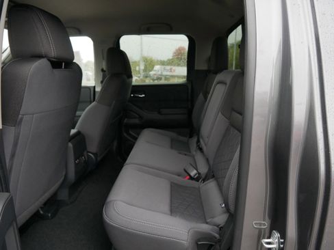 New 2026 Nissan Frontier SV w/ SV Convenience Package image 6