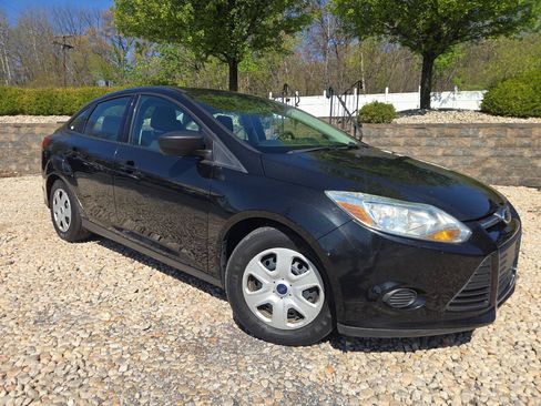 Used 2014 Ford Focus S FWD image 30