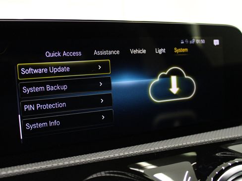 Used 2023 Mercedes-Benz CLA 250 4MATIC image 70