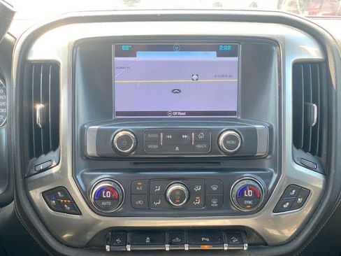 Used 2017 Chevrolet Silverado 2500 LTZ w/ Vortec Plus Package AWD/4WD image 21