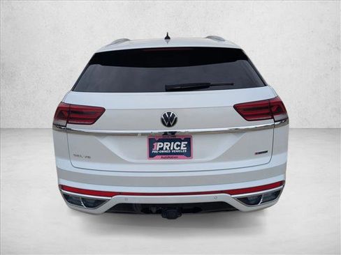 Used 2022 Volkswagen Atlas Cross Sport SEL R-Line image 6