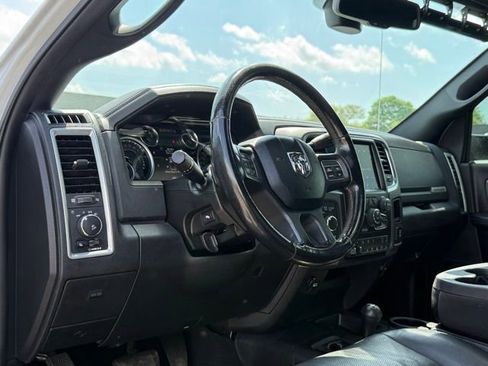Used 2018 RAM 2500 Power Wagon w/ Leather & Luxury Group AWD/4WD image 16