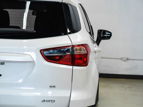 Used 2020 Ford EcoSport SE w/ SE Convenience Package AWD/4WD image 50