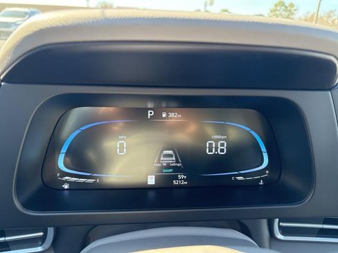 New 2025 Hyundai Elantra Sport image 17