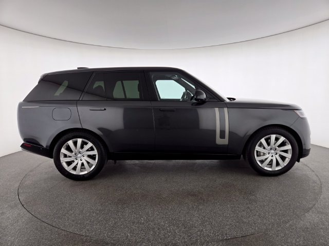 Used 2023 Land Rover Range Rover SE AWD/4WD image 6
