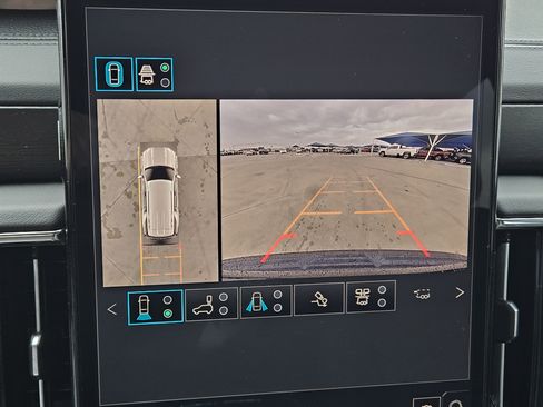 New 2026 GMC Yukon Denali w/ Denali Reserve Package image 13