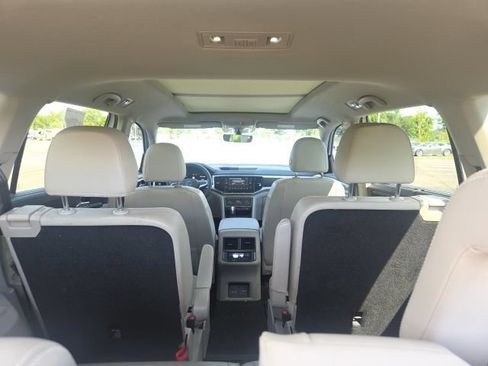 Used 2022 Volkswagen Atlas SE AWD/4WD image 11