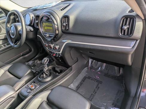 Used 2018 MINI Cooper Countryman S image 18