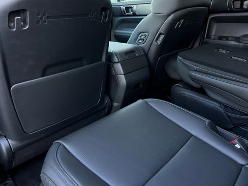 New 2025 Hyundai Santa Fe Calligraphy image 13