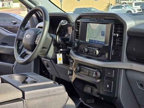 Used 2022 Ford F150 XLT w/ XTR Package image 27
